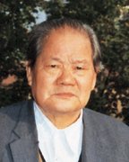 自强不息”的校训和“爱国奉献